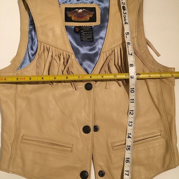 Harley Davidson genuine leather vest. - Picture 5 of 8